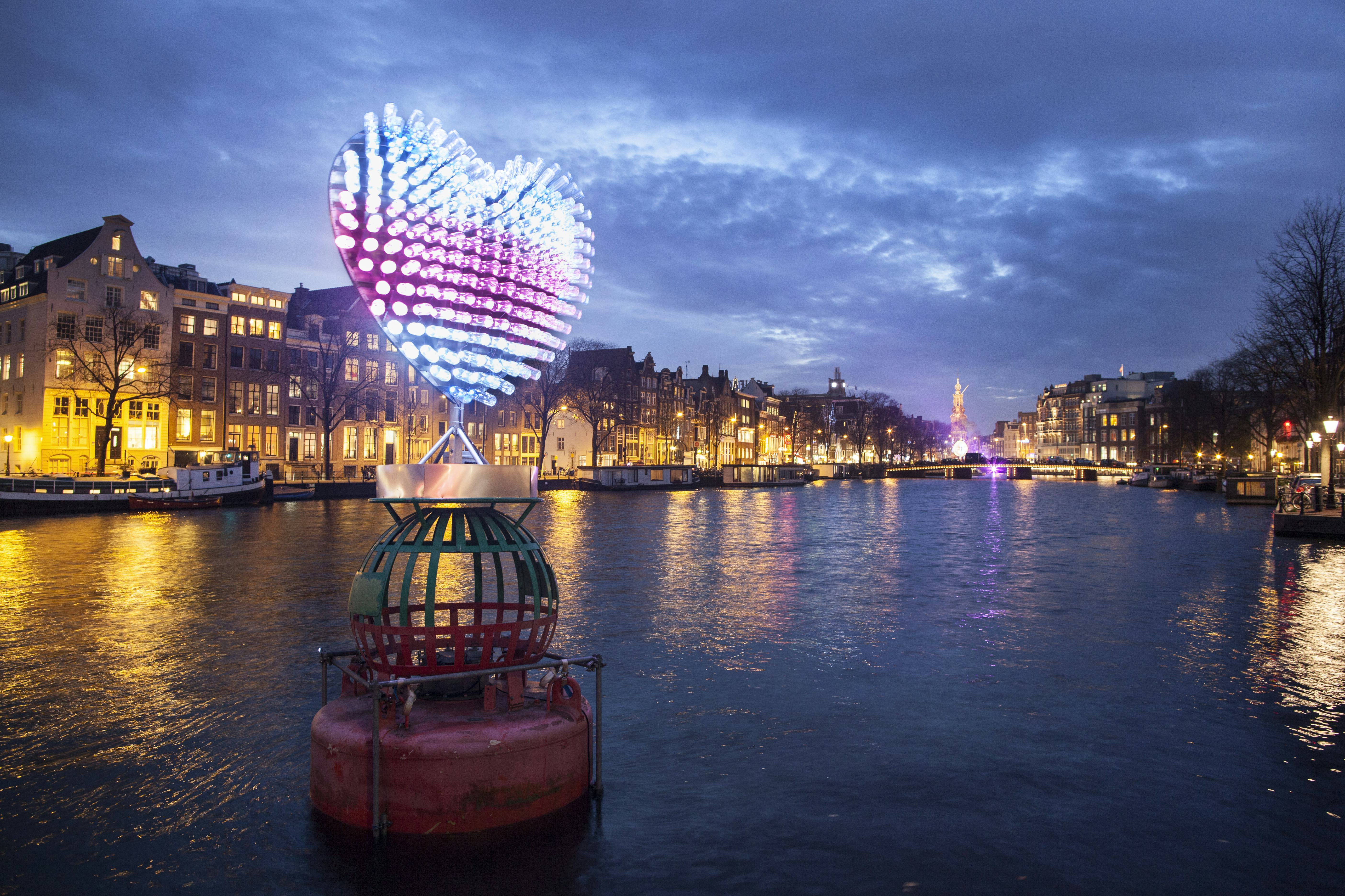 Janus van den Eijnden