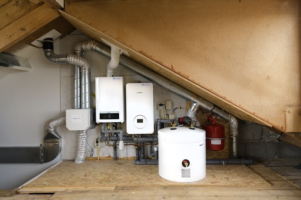 Stille warmtepomp in bestaande woning: 'Wil de buren niet tot last te zijn'