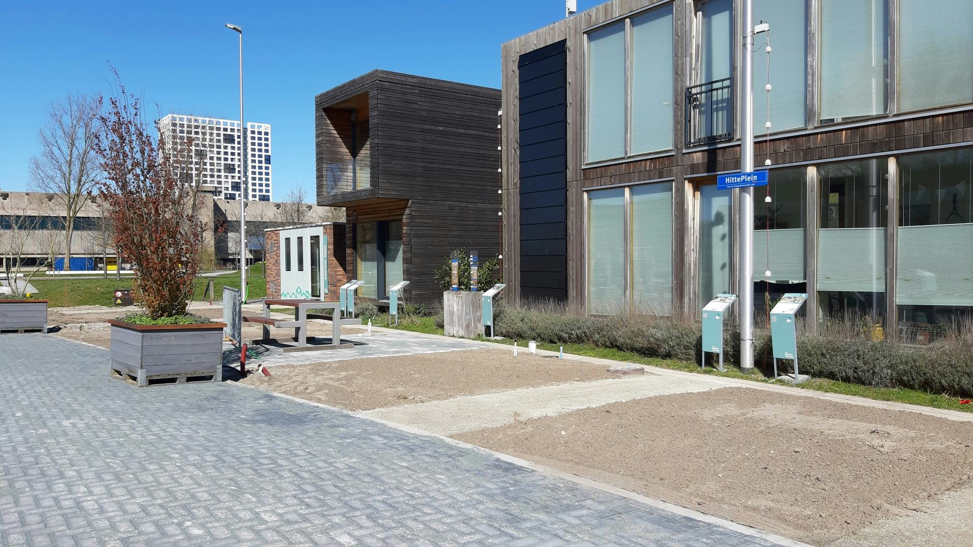 Begroeiing moet op het Hitteplein gaan zorgen voor natuurlijke koeling