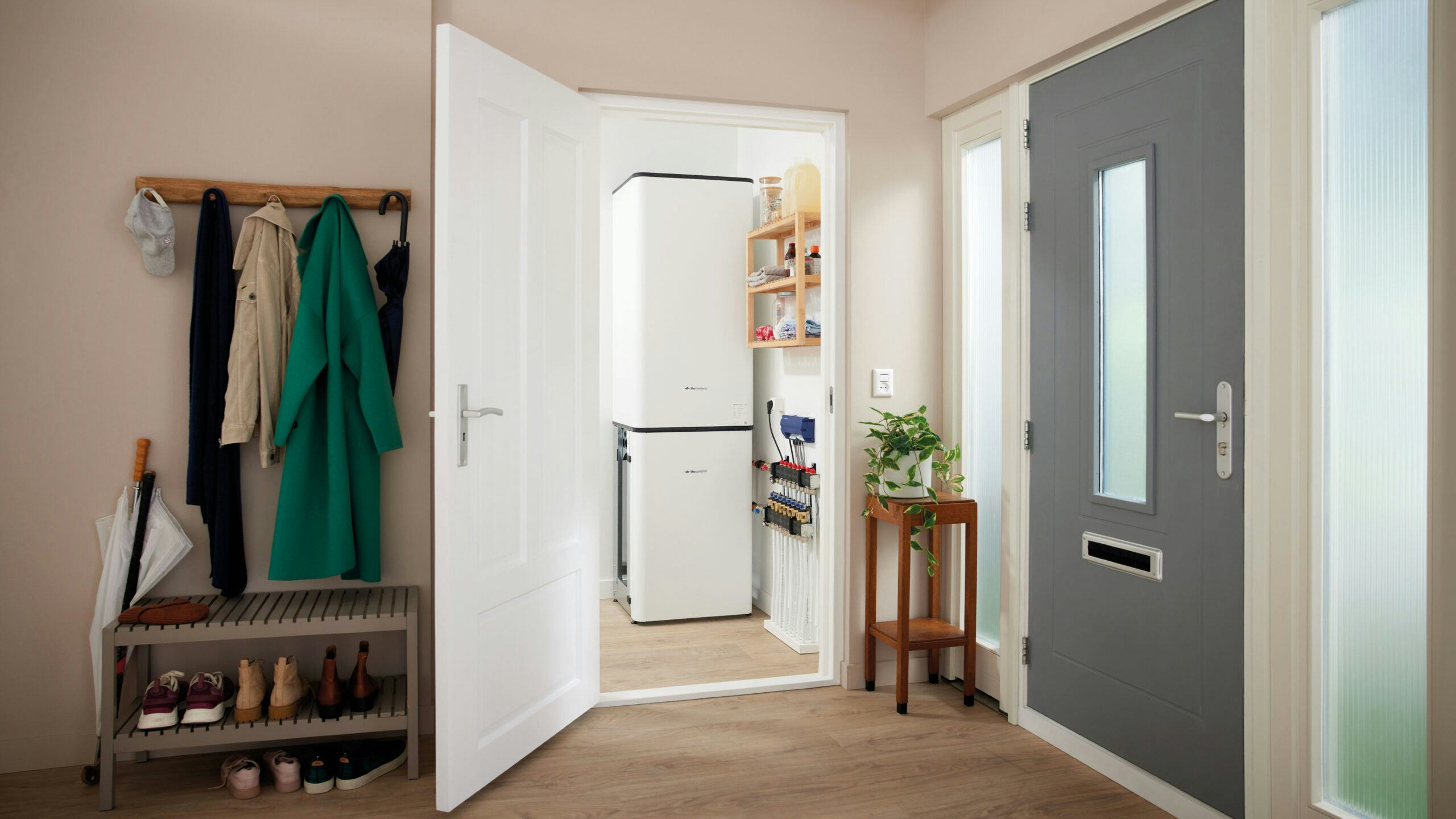 Water-water warmtepomp WPU met 150 liter voorraadvat - afbeelding Itho Daalderop