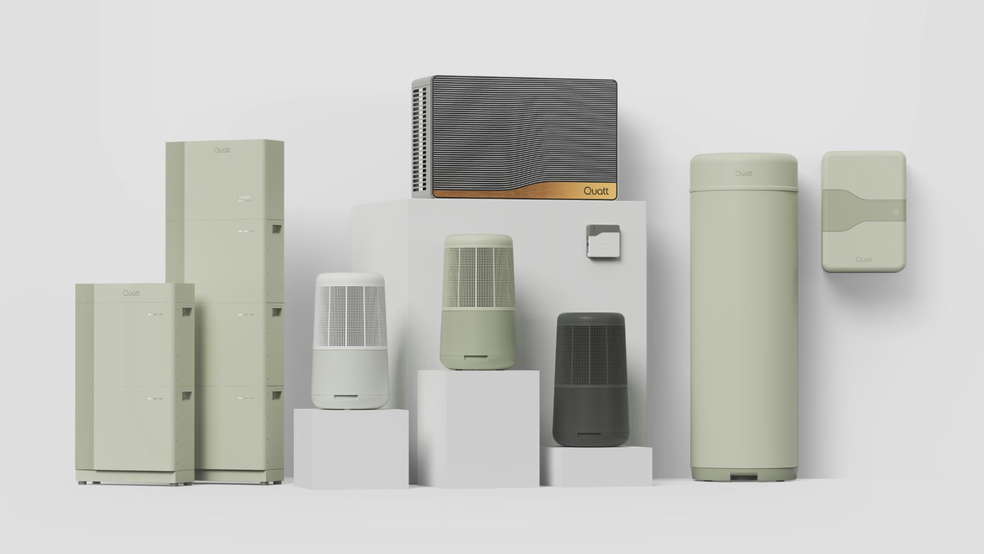 Het ecosysteem van Quatt, van links naar rechts: De thuisbatterij Home Battery, Quatt Chill in drie tinten (onder), Quatt Hybrid (boven) en de volledig elektrische warmtepomp-opstelling met Heat Battery warmwatervat en Heat Charger. Beeld: Quatt