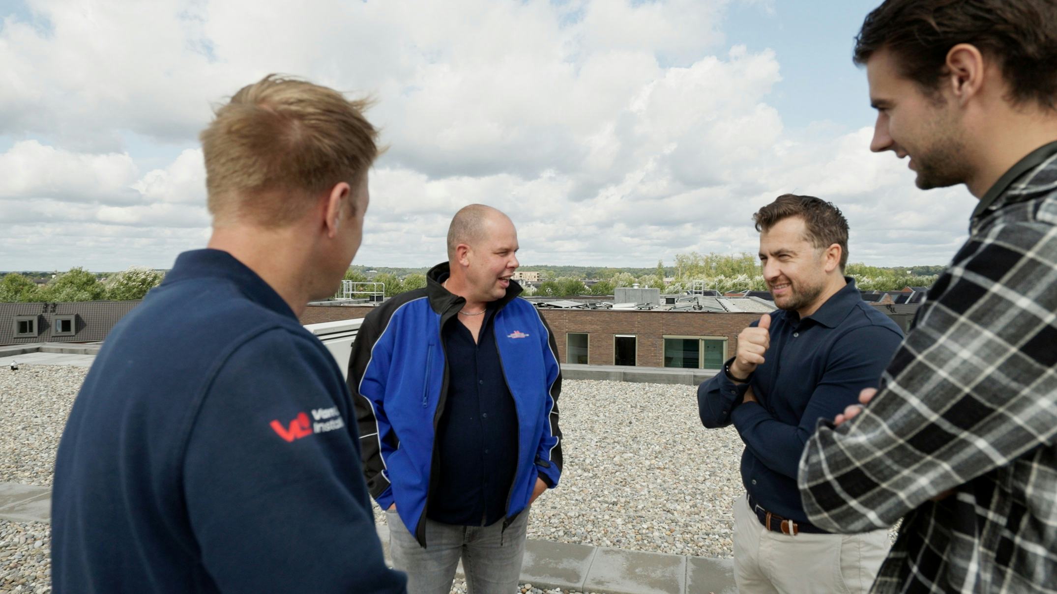 Overleg op de bouwplaats tussen Ordelman & Dijkman/Van Losser Groep en Groupe Atlantic.