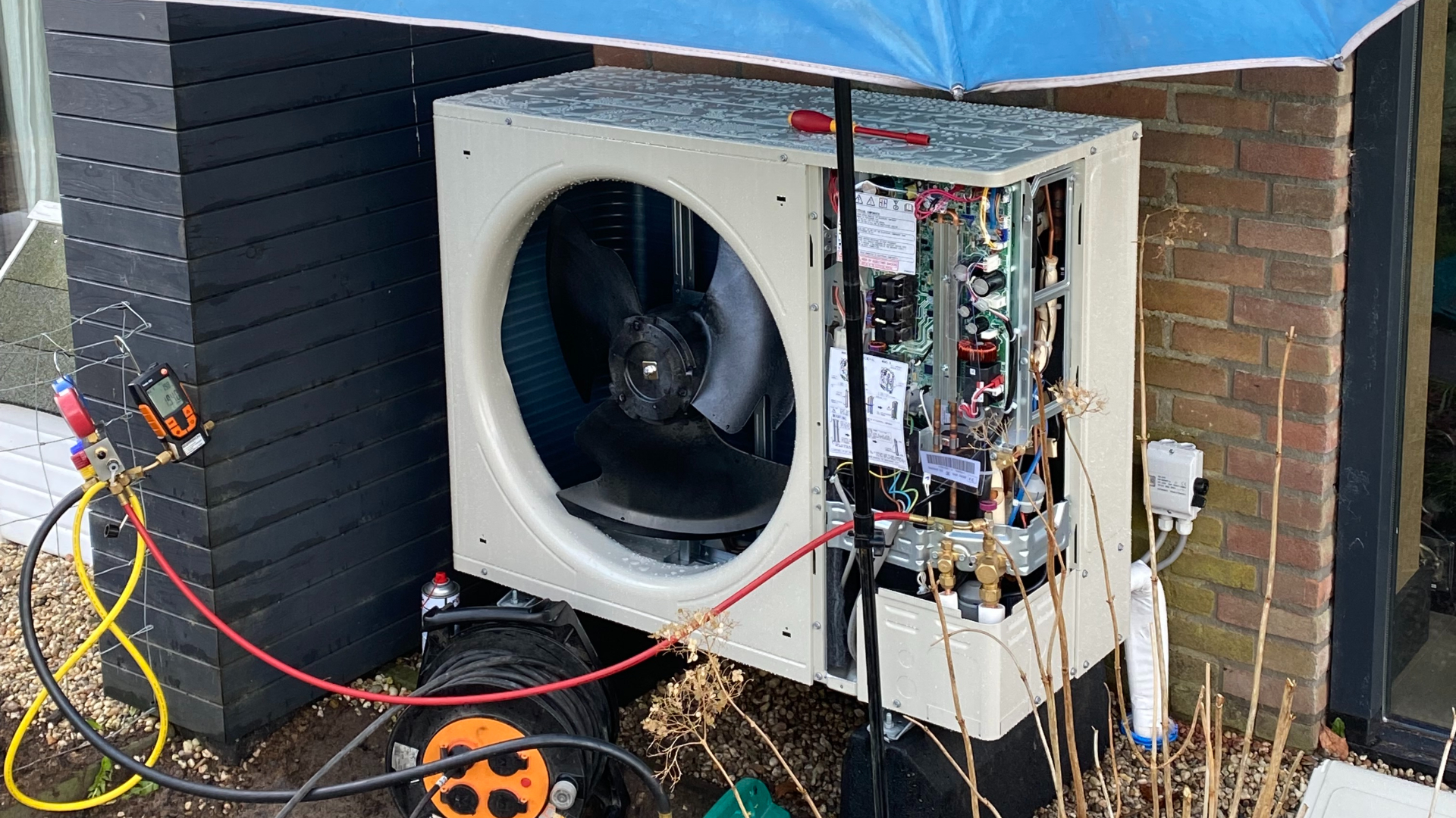 Installatie lucht/water-warmtepomp 