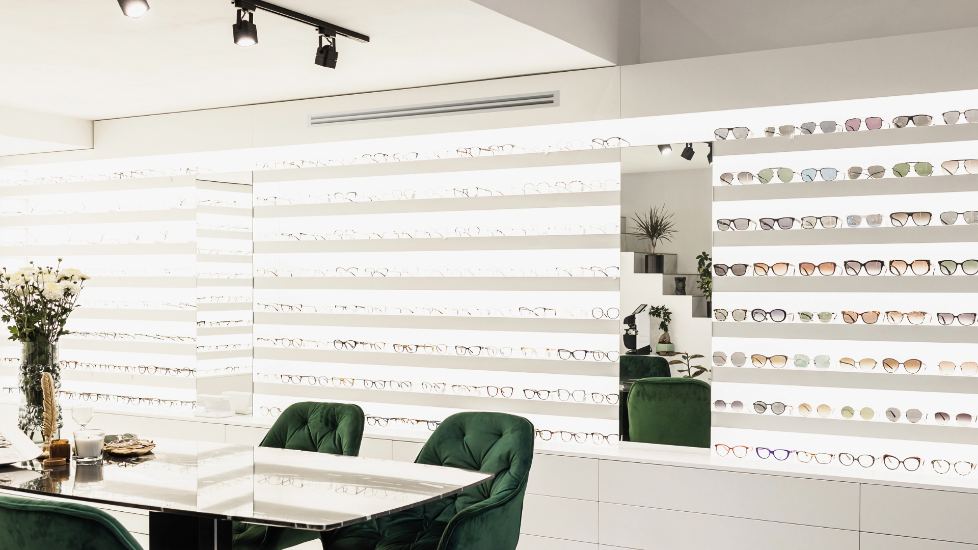 PACi NX Multi Zone Duct in commerciële ruimte - foto: Panasonic