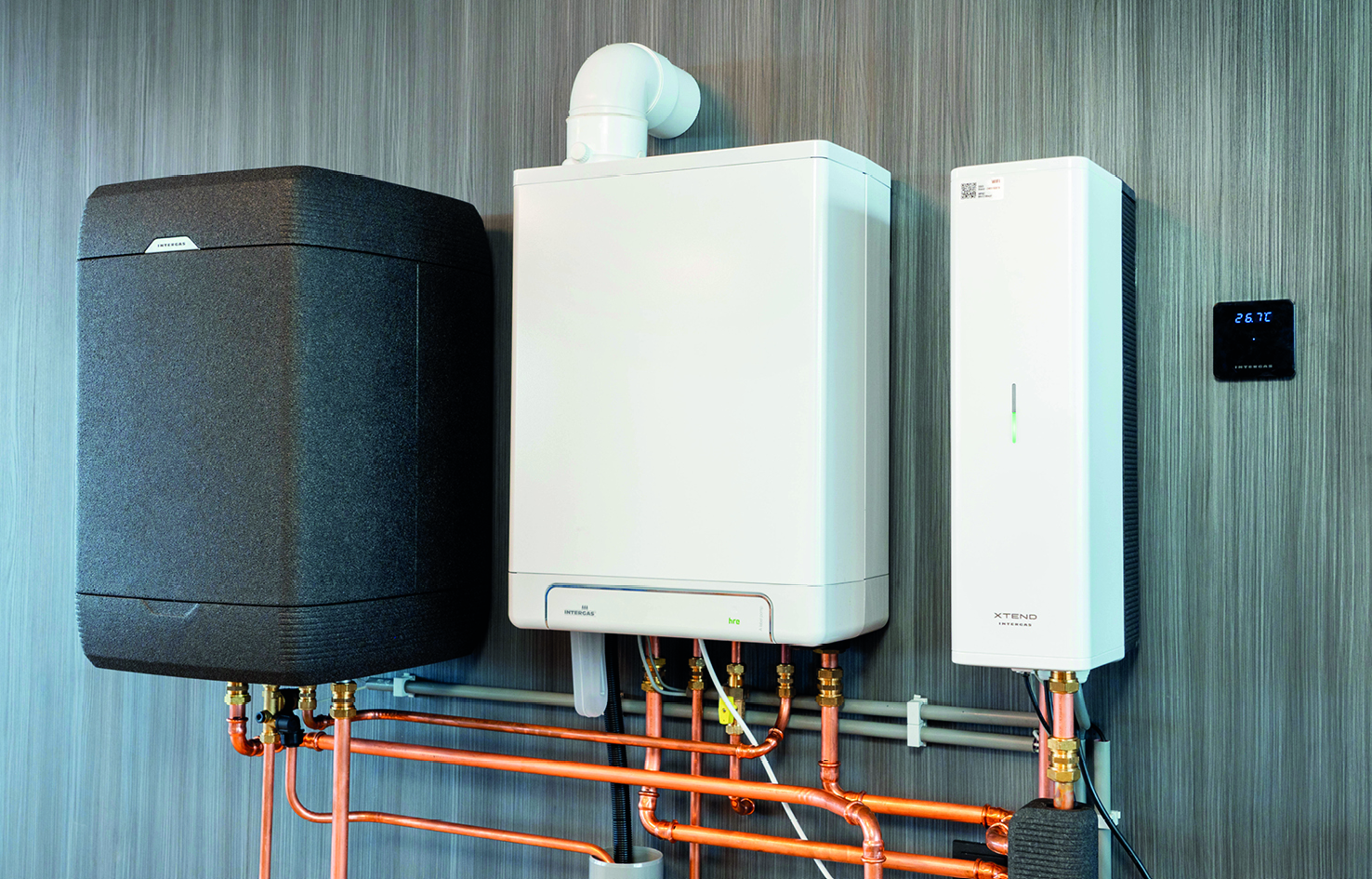 Een hybride warmtepomp-installatie met warmwatervat Xtore 
van Intergas